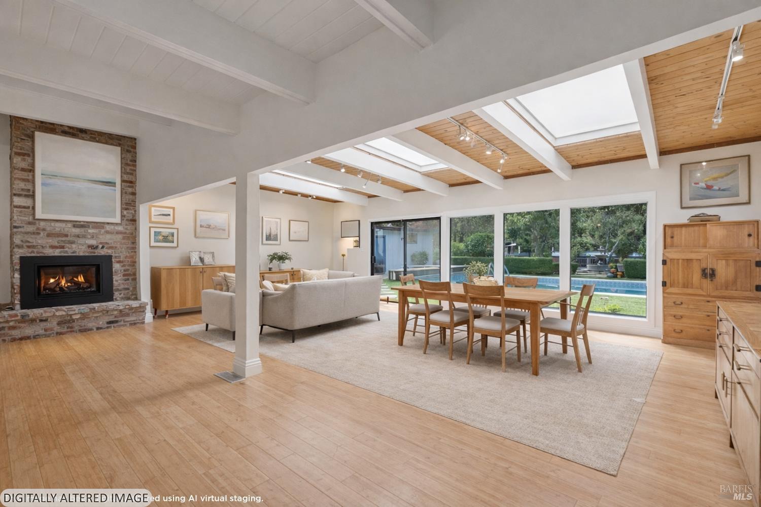 Detail Gallery Image 22 of 73 For 1030 Yell Ln, Glen Ellen,  CA 95442 - 3 Beds | 3 Baths