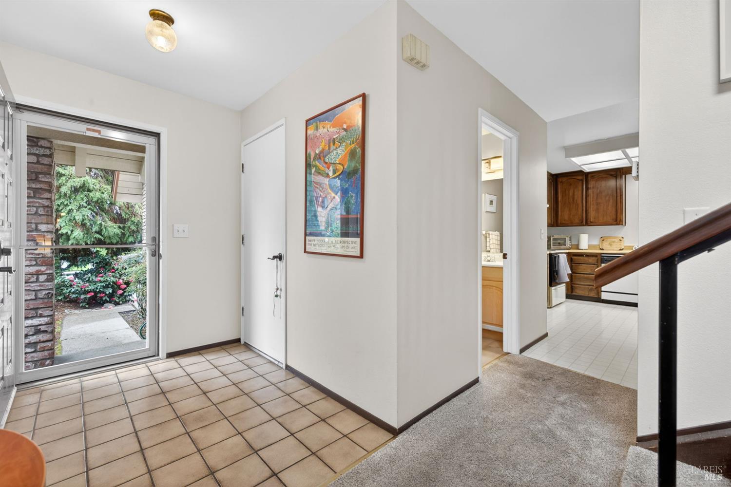 Detail Gallery Image 3 of 37 For 872 Hudis St, Rohnert Park,  CA 94928 - 2 Beds | 2/1 Baths