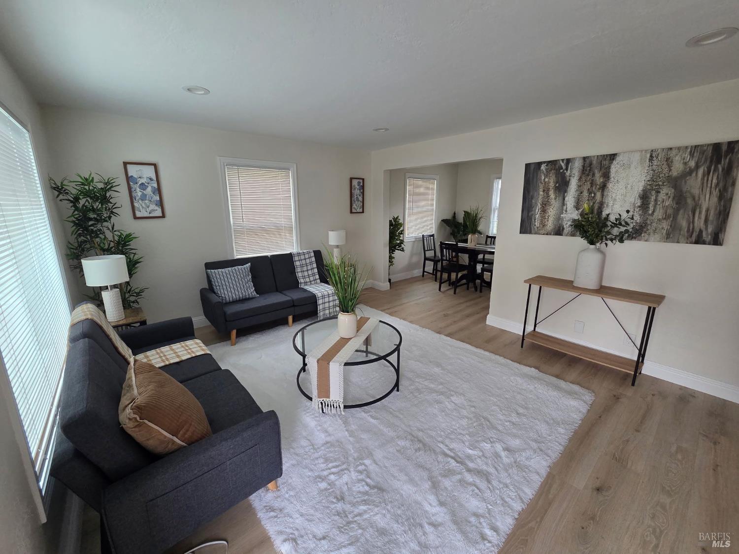 Detail Gallery Image 12 of 18 For 108 Hermosa Ave, Vallejo,  CA 94589 - 3 Beds | 1 Baths