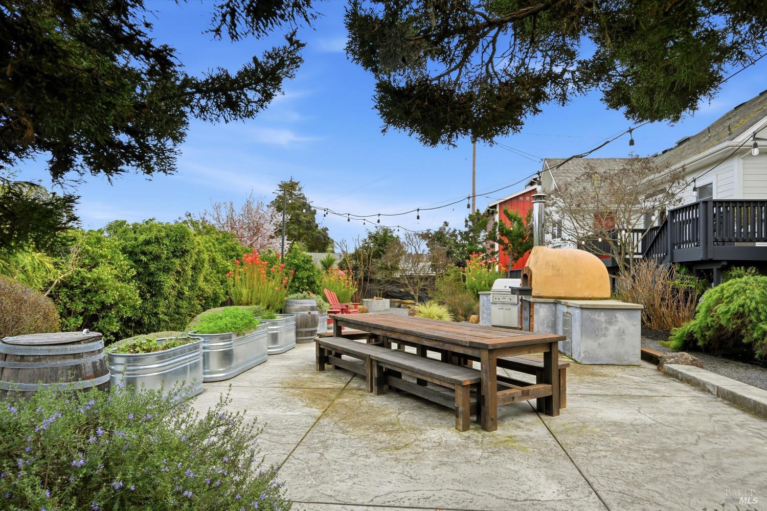 Detail Gallery Image 40 of 43 For 21402 Geyserville Ave, Geyserville,  CA 95441 - 3 Beds | 2 Baths