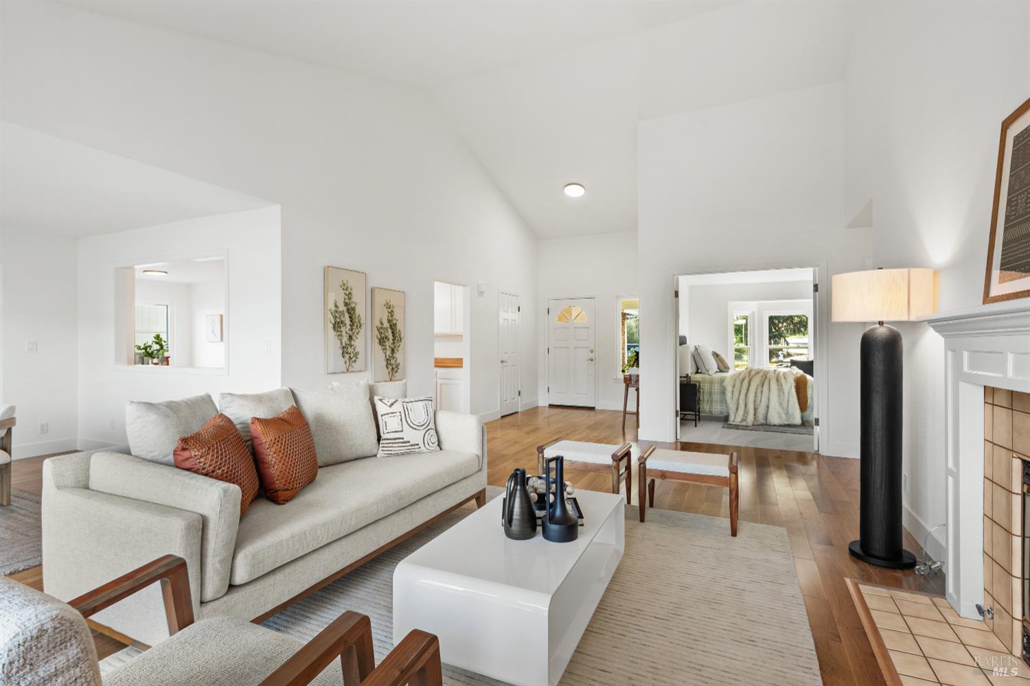 Detail Gallery Image 23 of 53 For 408 Woodley Way, Santa Rosa,  CA 95409 - 3 Beds | 2/1 Baths