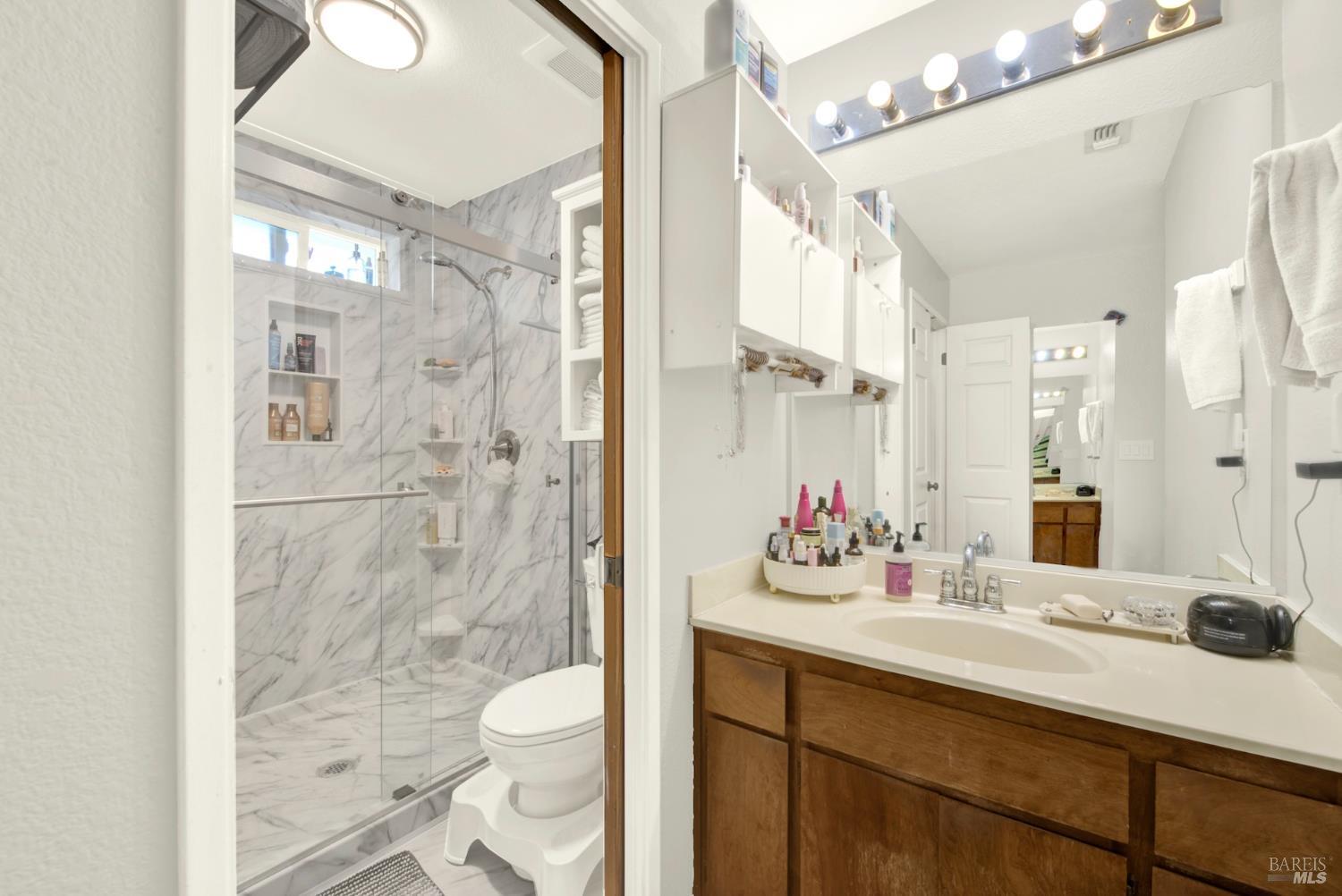 Detail Gallery Image 43 of 81 For 369 Kendrick Ln, Vacaville,  CA 95687 - 3 Beds | 3 Baths