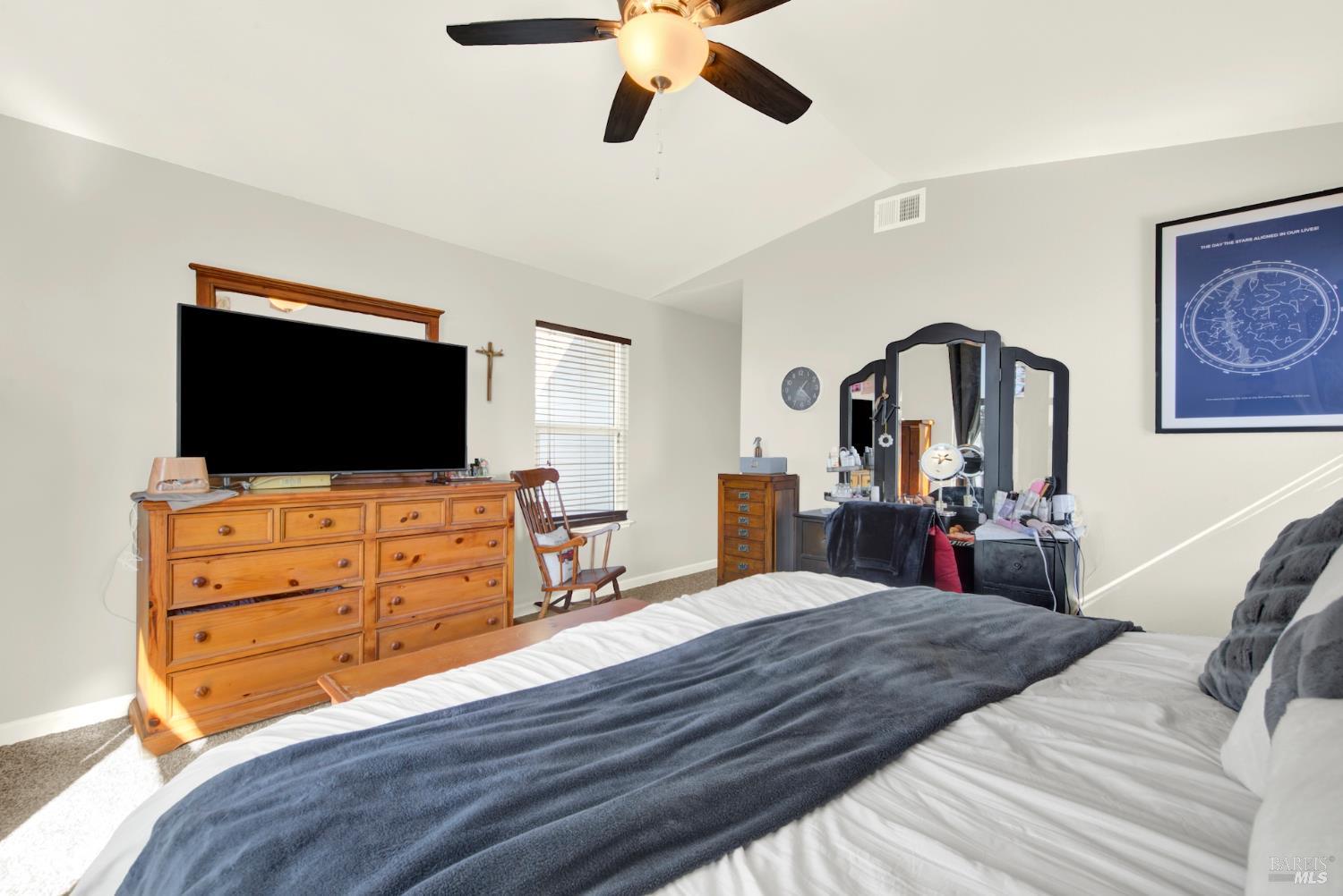 Detail Gallery Image 38 of 81 For 369 Kendrick Ln, Vacaville,  CA 95687 - 3 Beds | 3 Baths