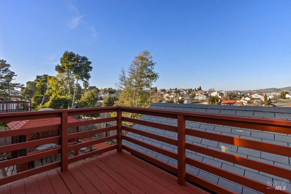 Detail Gallery Image 13 of 24 For 133 Windsurfer Ct, Vallejo,  CA 94591 - 3 Beds | 2 Baths