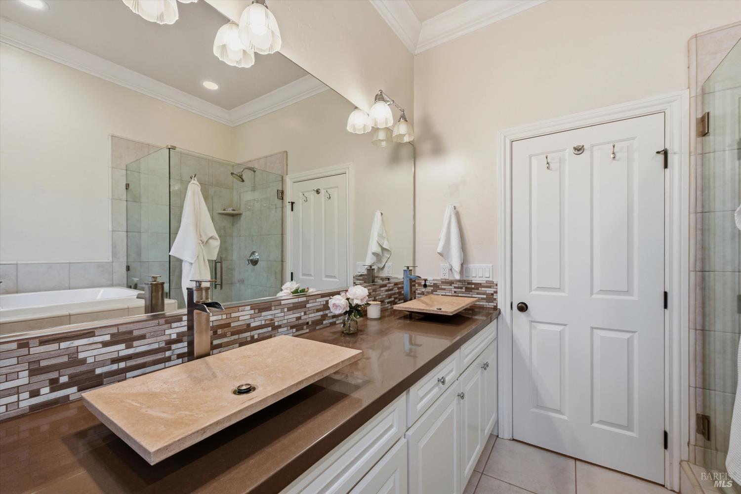 Detail Gallery Image 27 of 43 For 21402 Geyserville Ave, Geyserville,  CA 95441 - 3 Beds | 2 Baths