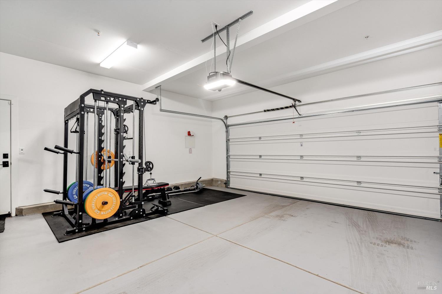 Detail Gallery Image 21 of 45 For 303 Flagship Dr, Napa,  CA 94558 - 4 Beds | 3 Baths