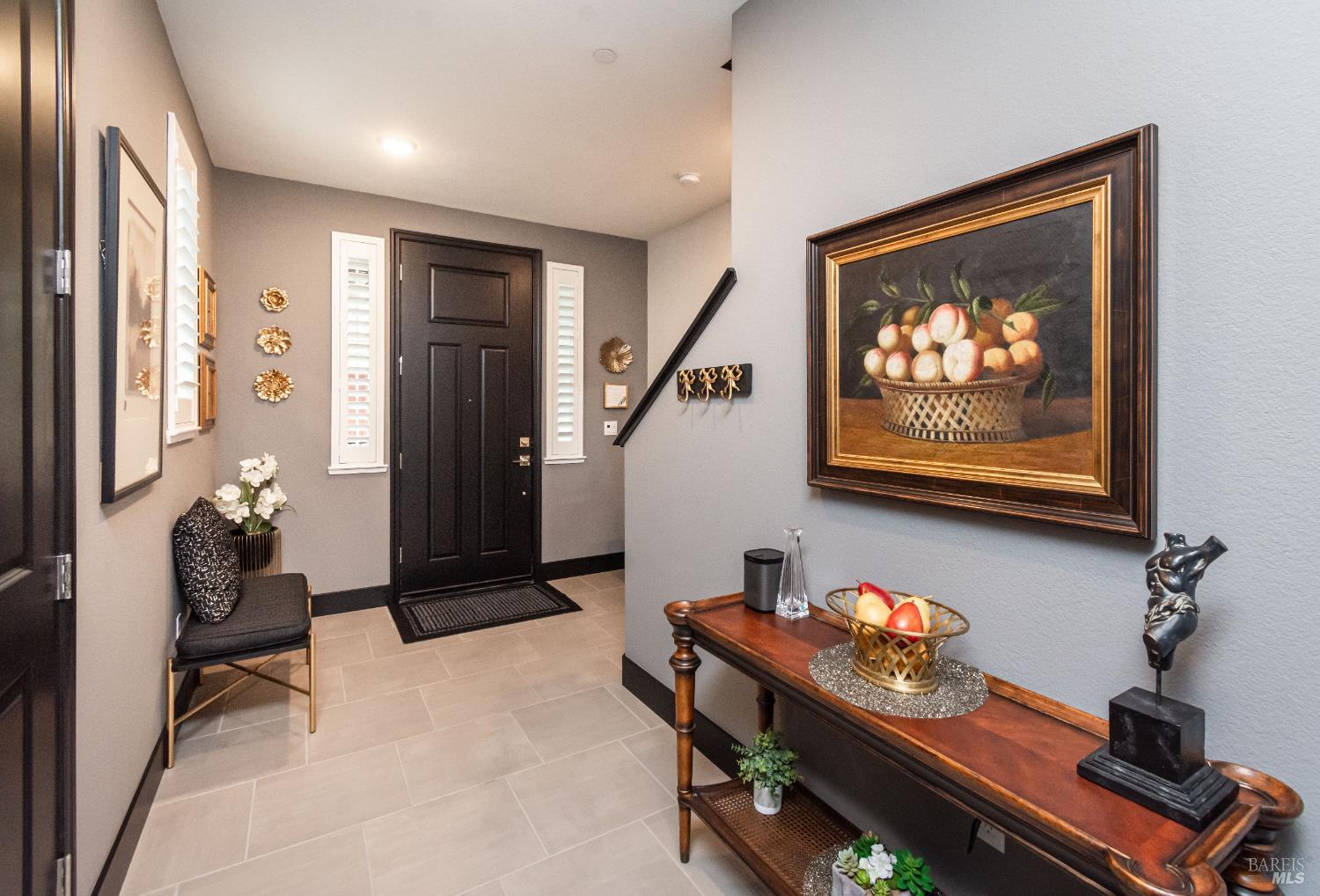 Detail Gallery Image 9 of 52 For 324 Pear Tree Ter #D,  Napa,  CA 94558 - 3 Beds | 2/1 Baths