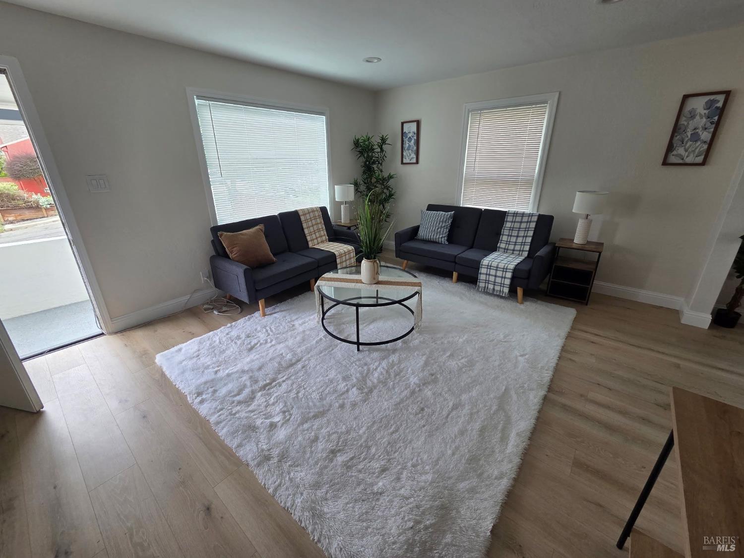 Detail Gallery Image 11 of 18 For 108 Hermosa Ave, Vallejo,  CA 94589 - 3 Beds | 1 Baths