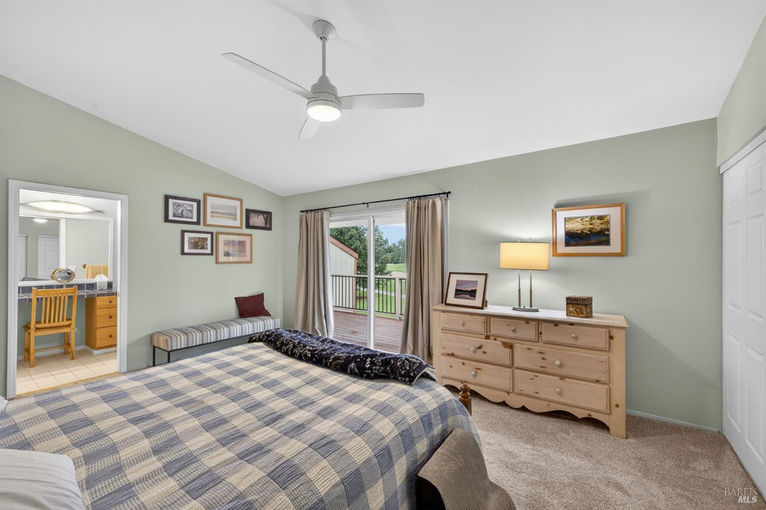 Detail Gallery Image 35 of 37 For 872 Hudis St, Rohnert Park,  CA 94928 - 2 Beds | 2/1 Baths