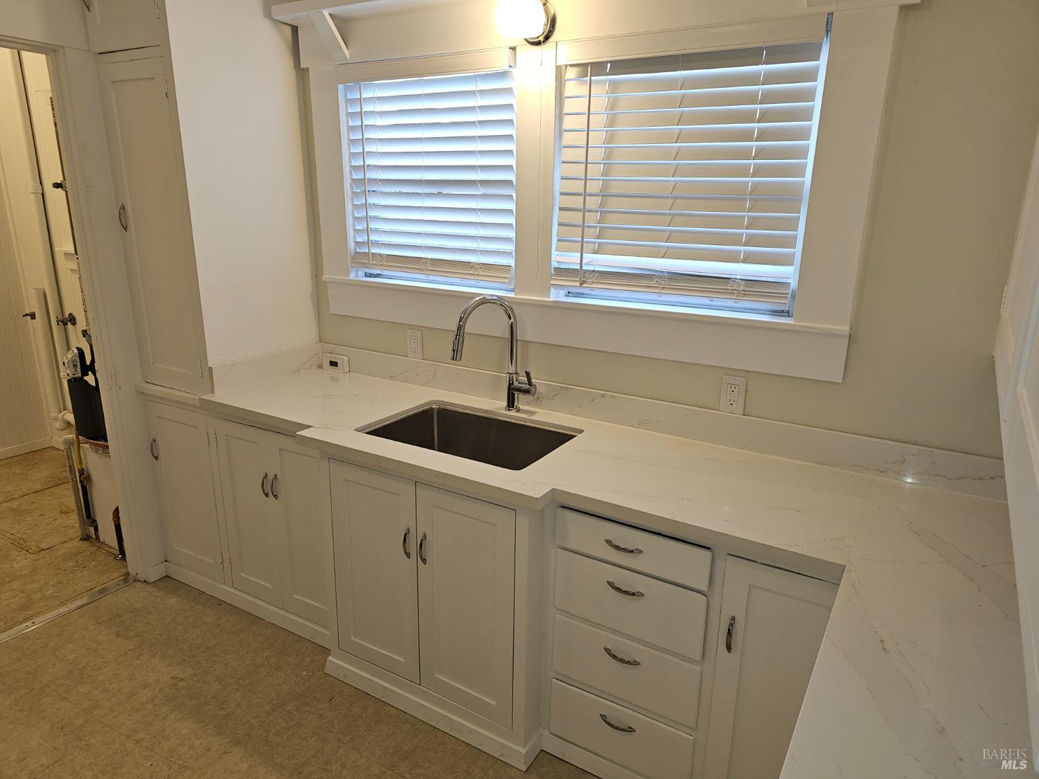 Detail Gallery Image 15 of 35 For 412 Lincoln St, Santa Rosa,  CA 95401 - 2 Beds | 1 Baths