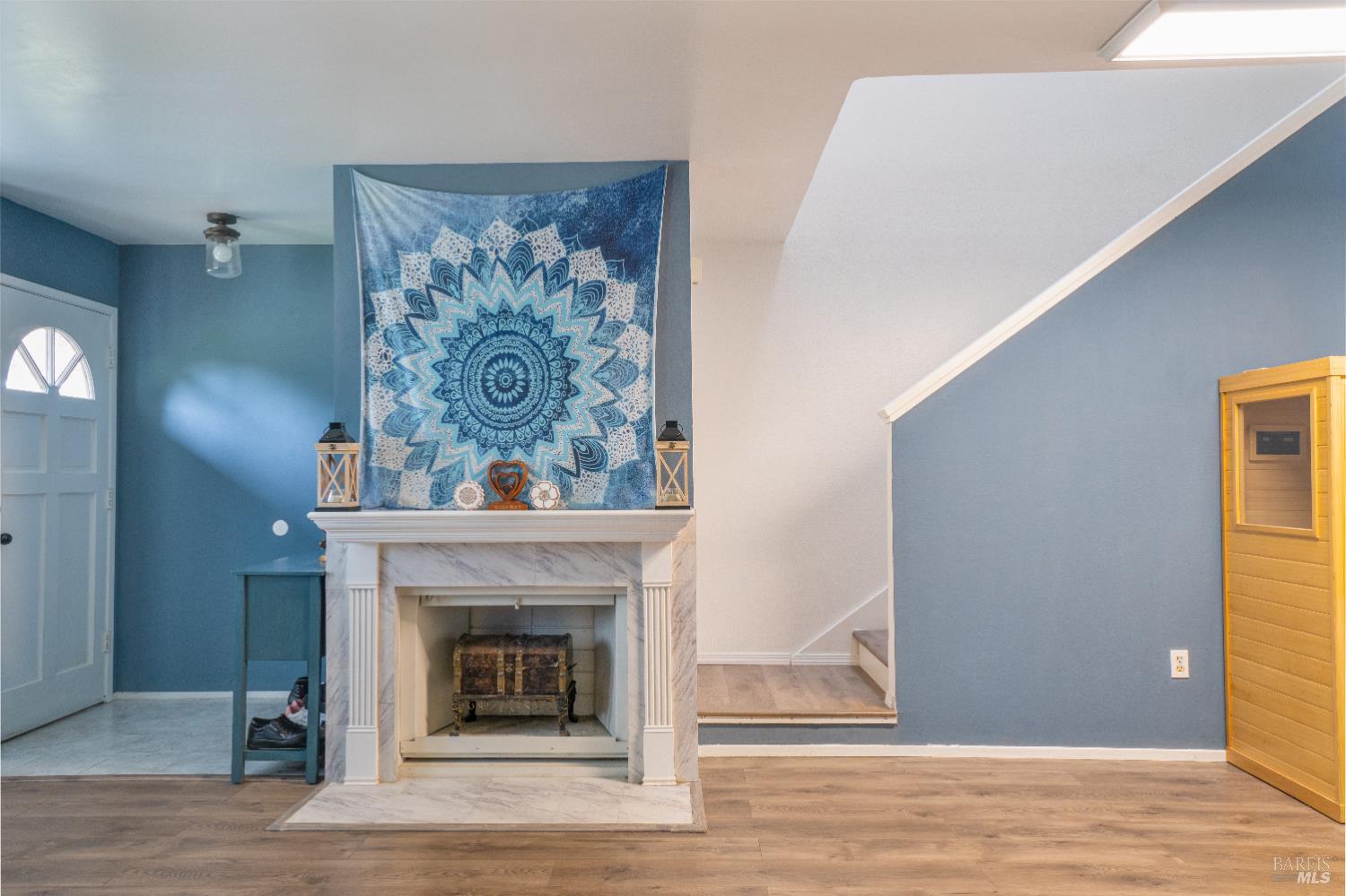 Detail Gallery Image 7 of 23 For 730 Military Unkn, Benicia,  CA 94510 - 2 Beds | 2/1 Baths