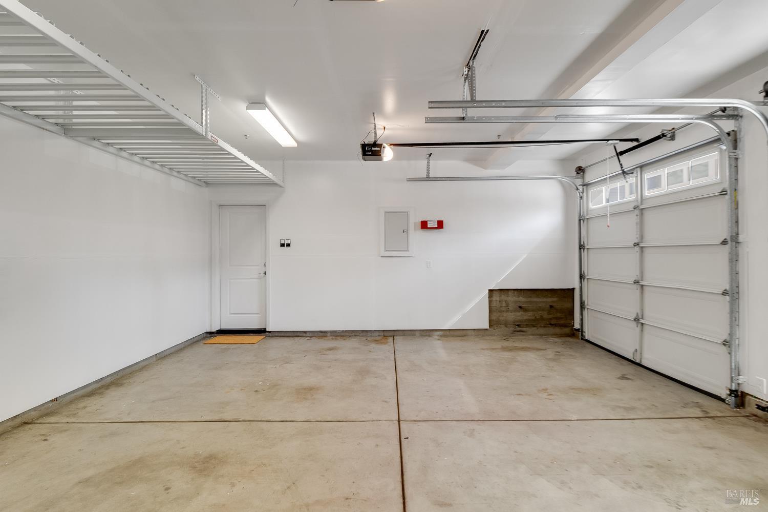 Detail Gallery Image 12 of 88 For 2640 Wisteria Way, Concord,  CA 94519 - 3 Beds | 3/1 Baths