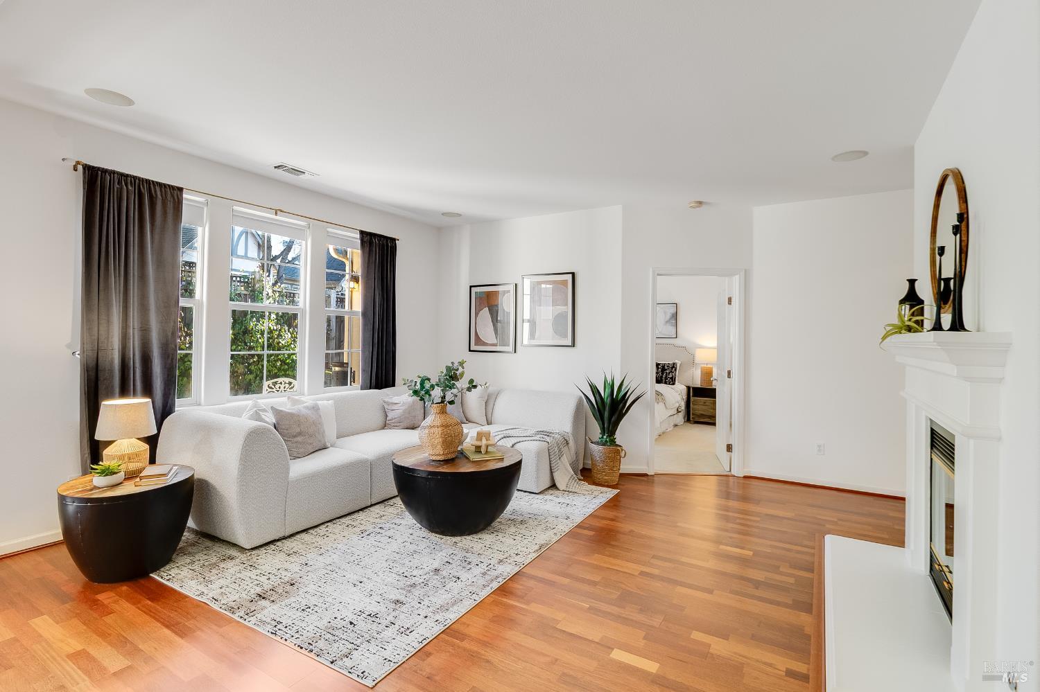 Detail Gallery Image 11 of 88 For 4208 Andover Dr, Vallejo,  CA 94591 - 4 Beds | 4 Baths