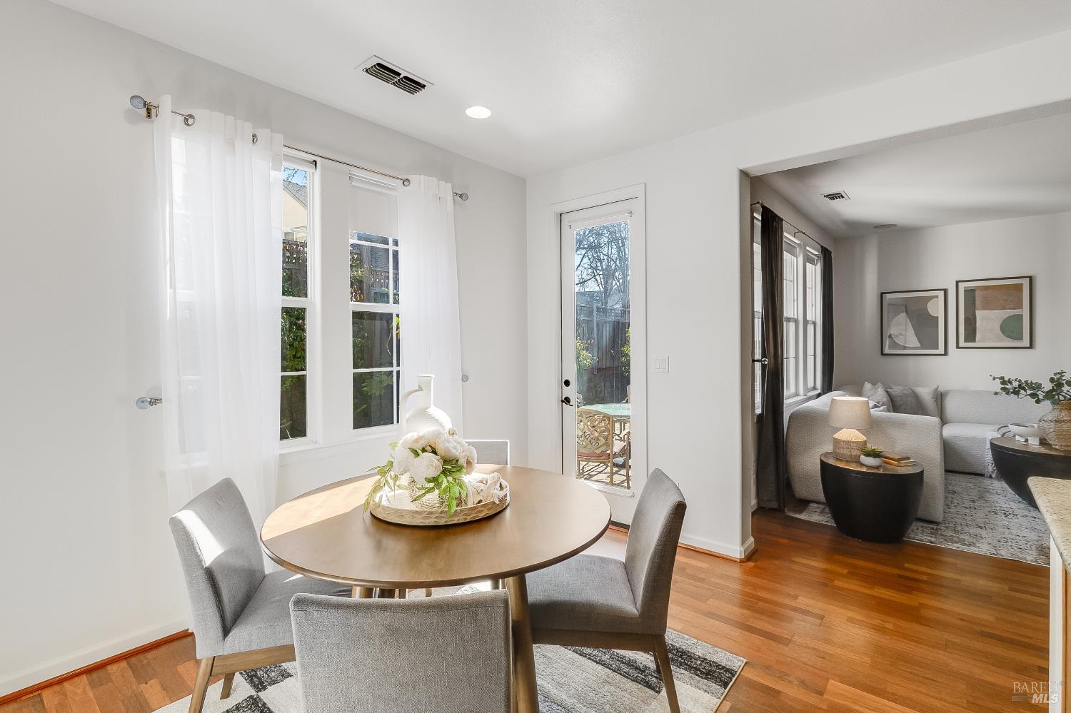 Detail Gallery Image 37 of 88 For 4208 Andover Dr, Vallejo,  CA 94591 - 4 Beds | 4 Baths