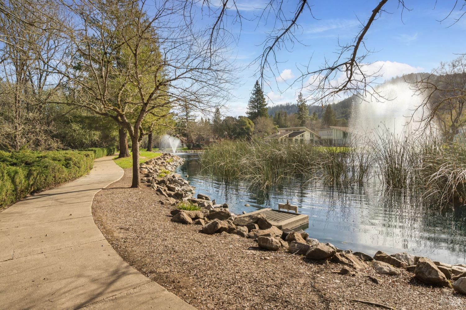 Detail Gallery Image 42 of 47 For 2322 Lakeview Dr, Santa Rosa,  CA 95405 - 3 Beds | 2 Baths