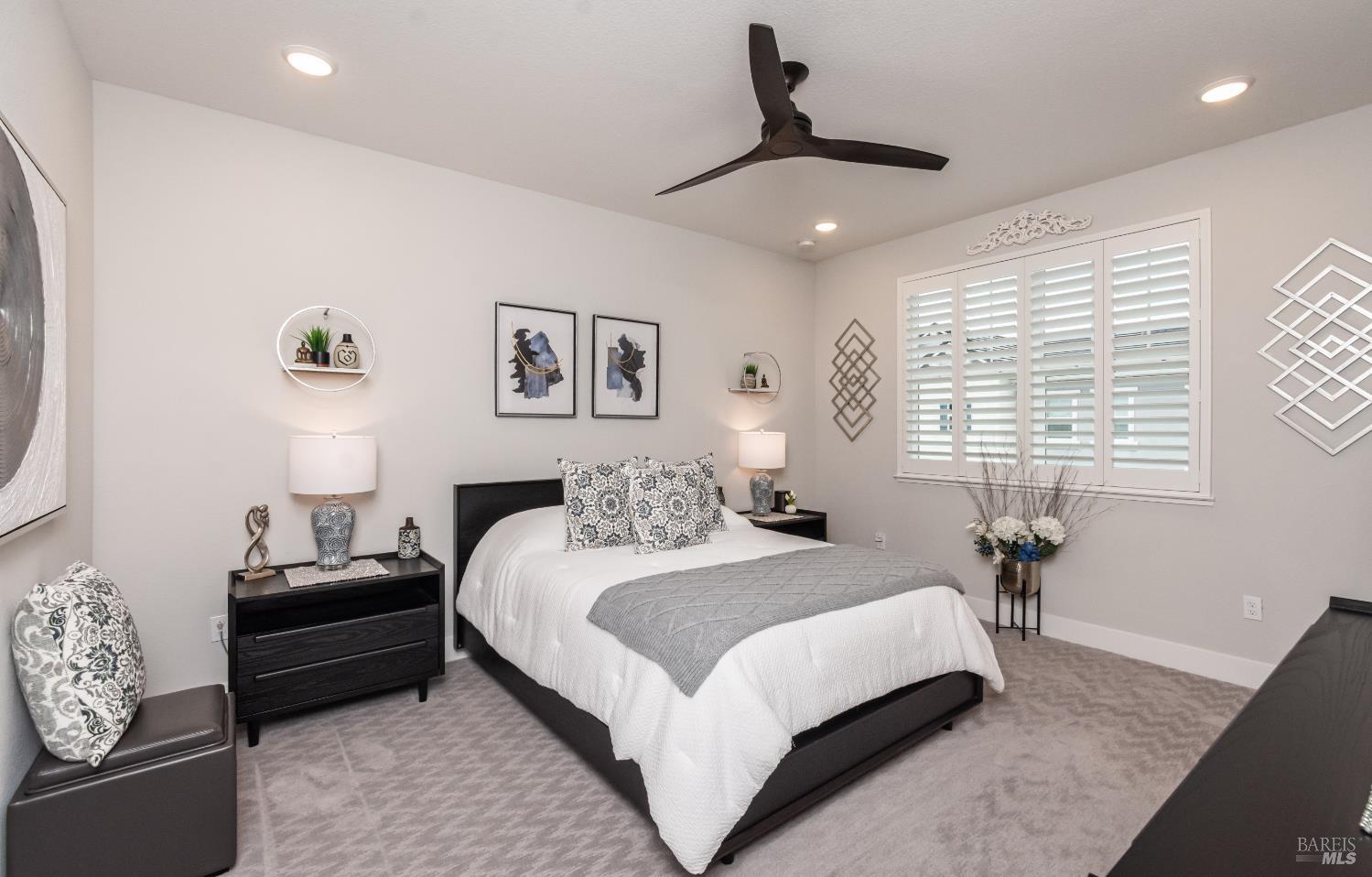 Detail Gallery Image 36 of 52 For 324 Pear Tree Ter #D,  Napa,  CA 94558 - 3 Beds | 2/1 Baths