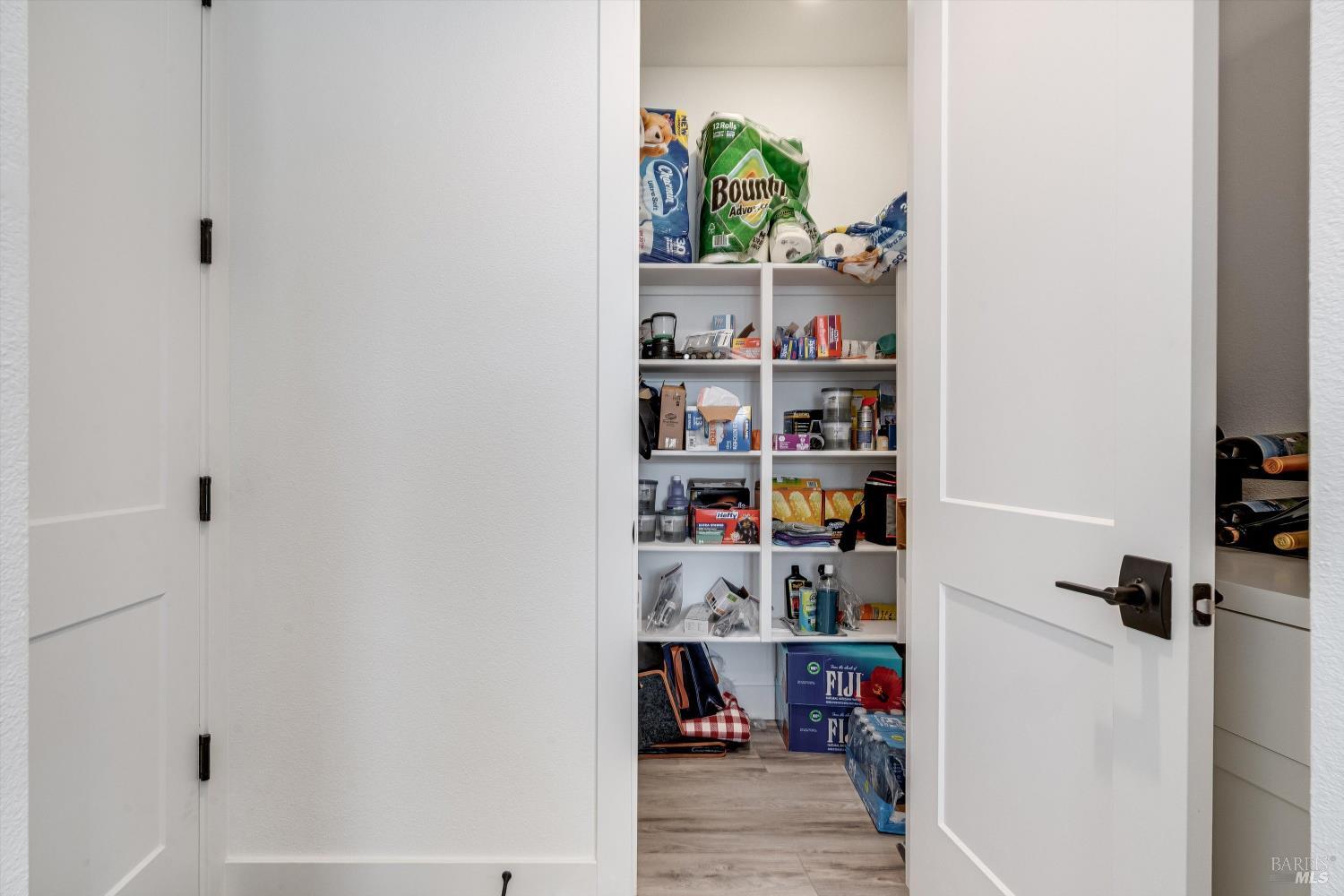 Detail Gallery Image 19 of 45 For 303 Flagship Dr, Napa,  CA 94558 - 4 Beds | 3 Baths