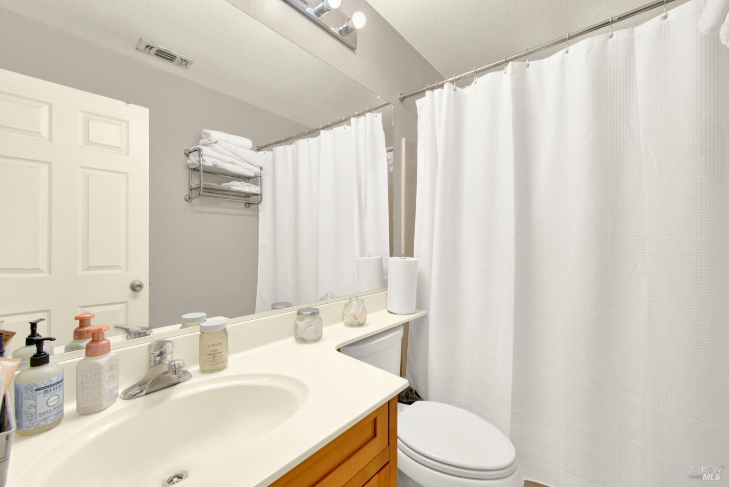 Detail Gallery Image 49 of 81 For 369 Kendrick Ln, Vacaville,  CA 95687 - 3 Beds | 3 Baths