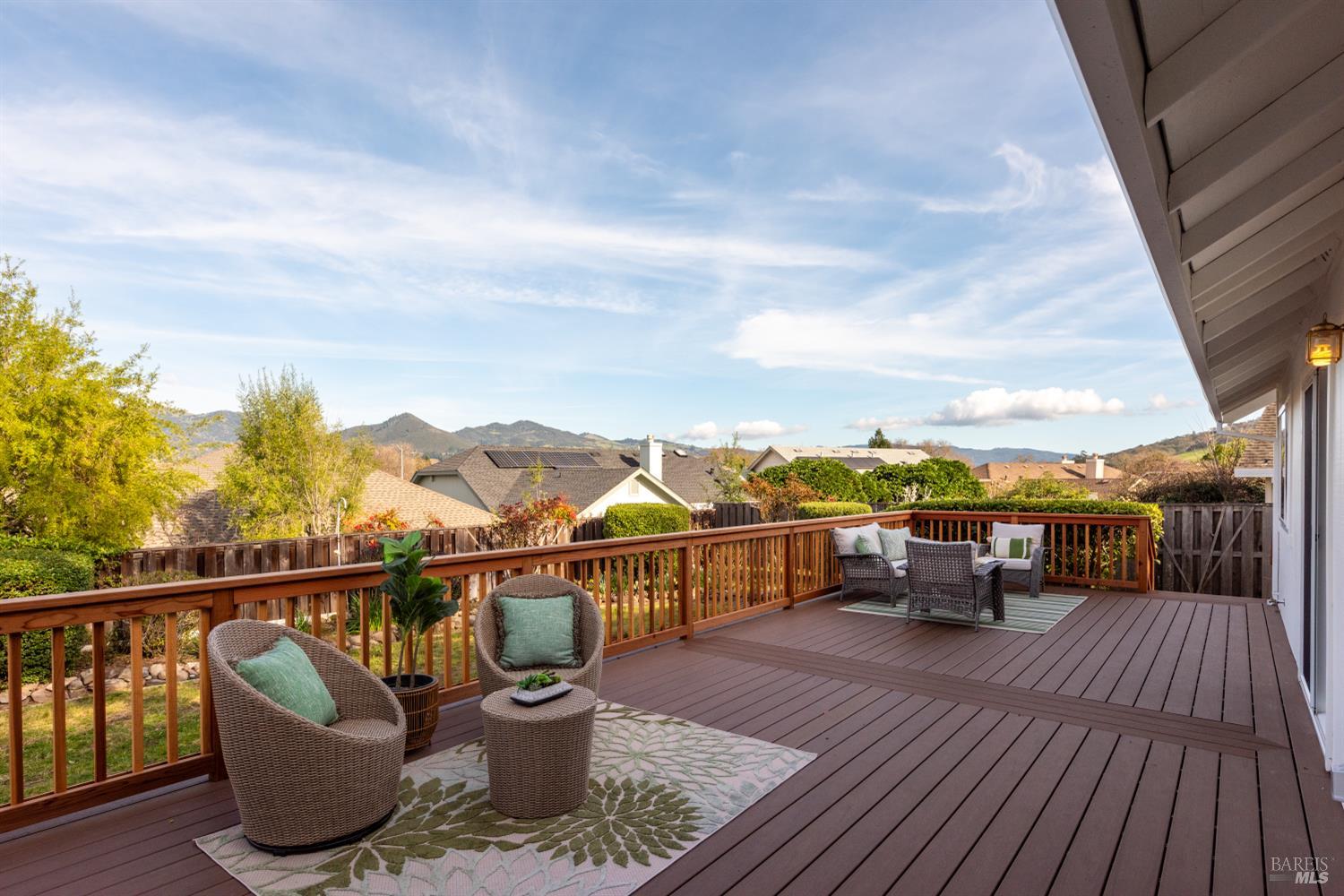 Detail Gallery Image 41 of 53 For 408 Woodley Way, Santa Rosa,  CA 95409 - 3 Beds | 2/1 Baths