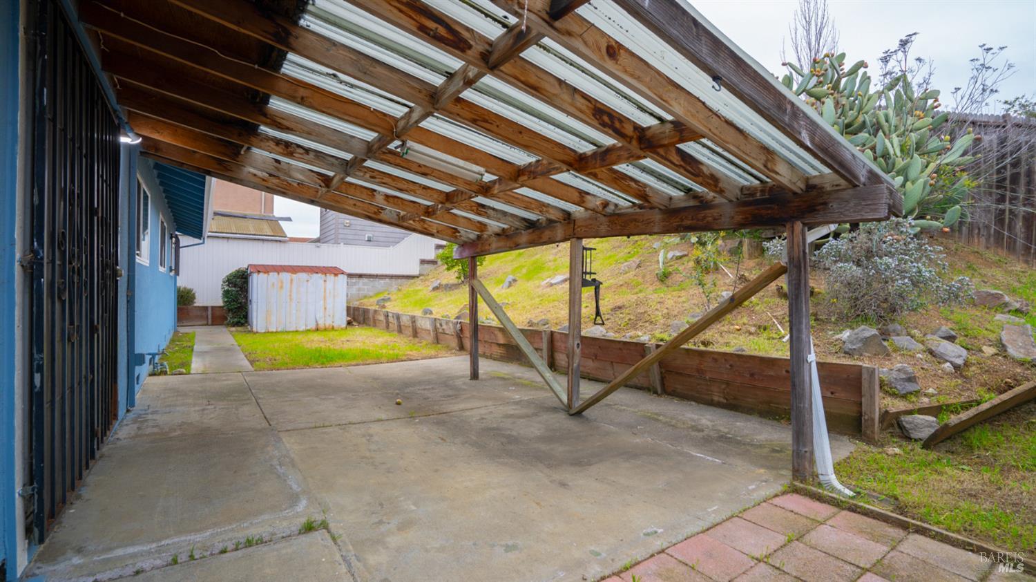 Detail Gallery Image 19 of 27 For 818 Falcon Dr, Vallejo,  CA 94589 - 3 Beds | 2 Baths