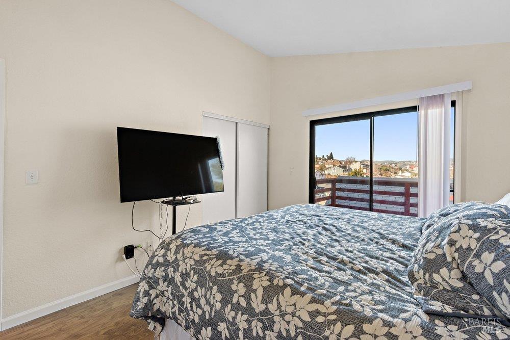 Detail Gallery Image 12 of 24 For 133 Windsurfer Ct, Vallejo,  CA 94591 - 3 Beds | 2 Baths