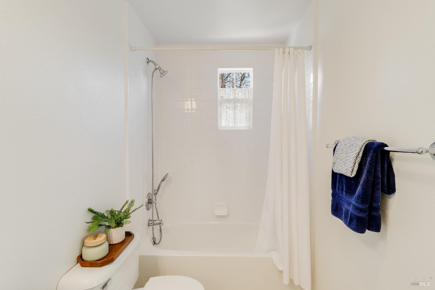 Detail Gallery Image 54 of 88 For 4208 Andover Dr, Vallejo,  CA 94591 - 4 Beds | 4 Baths