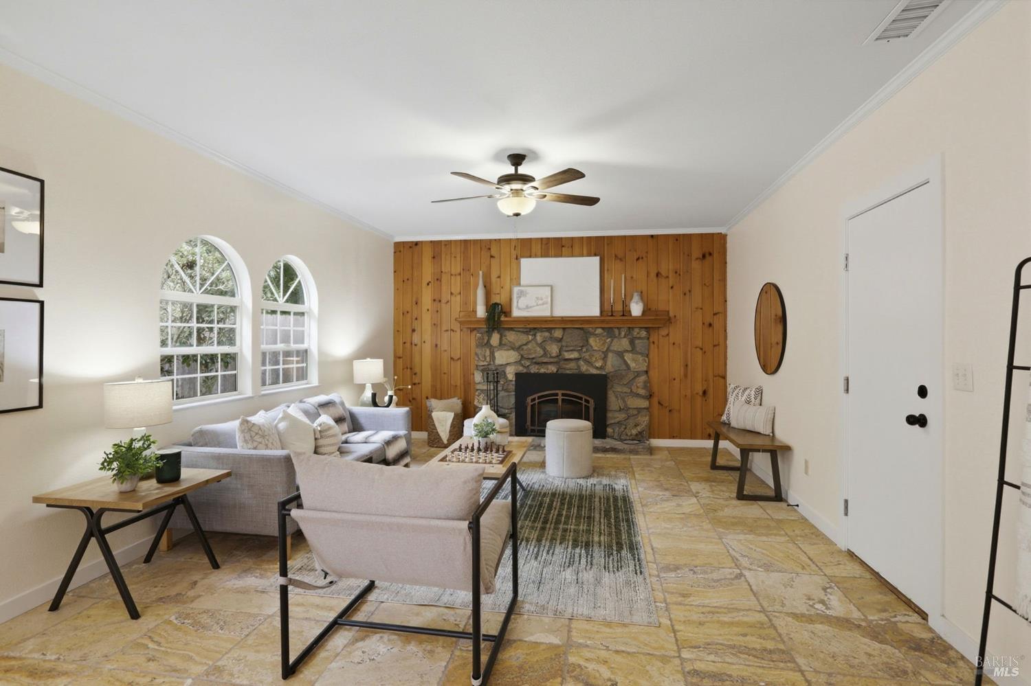 Detail Gallery Image 10 of 44 For 12 Angelica Ct, Novato,  CA 94947 - 3 Beds | 2 Baths