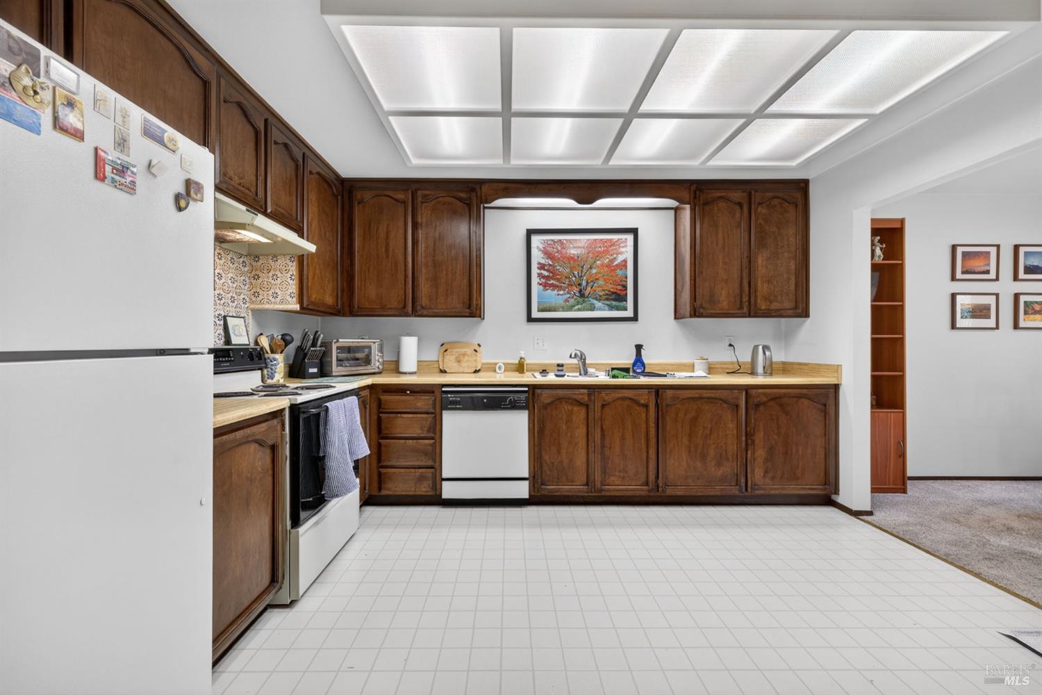 Detail Gallery Image 20 of 37 For 872 Hudis St, Rohnert Park,  CA 94928 - 2 Beds | 2/1 Baths