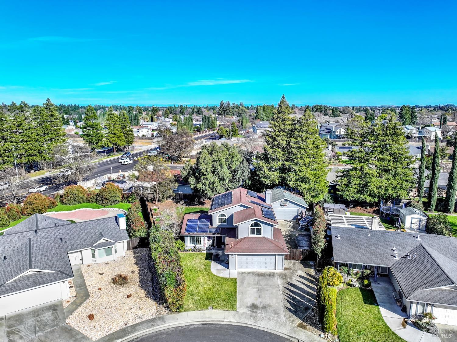 Detail Gallery Image 7 of 81 For 369 Kendrick Ln, Vacaville,  CA 95687 - 3 Beds | 3 Baths