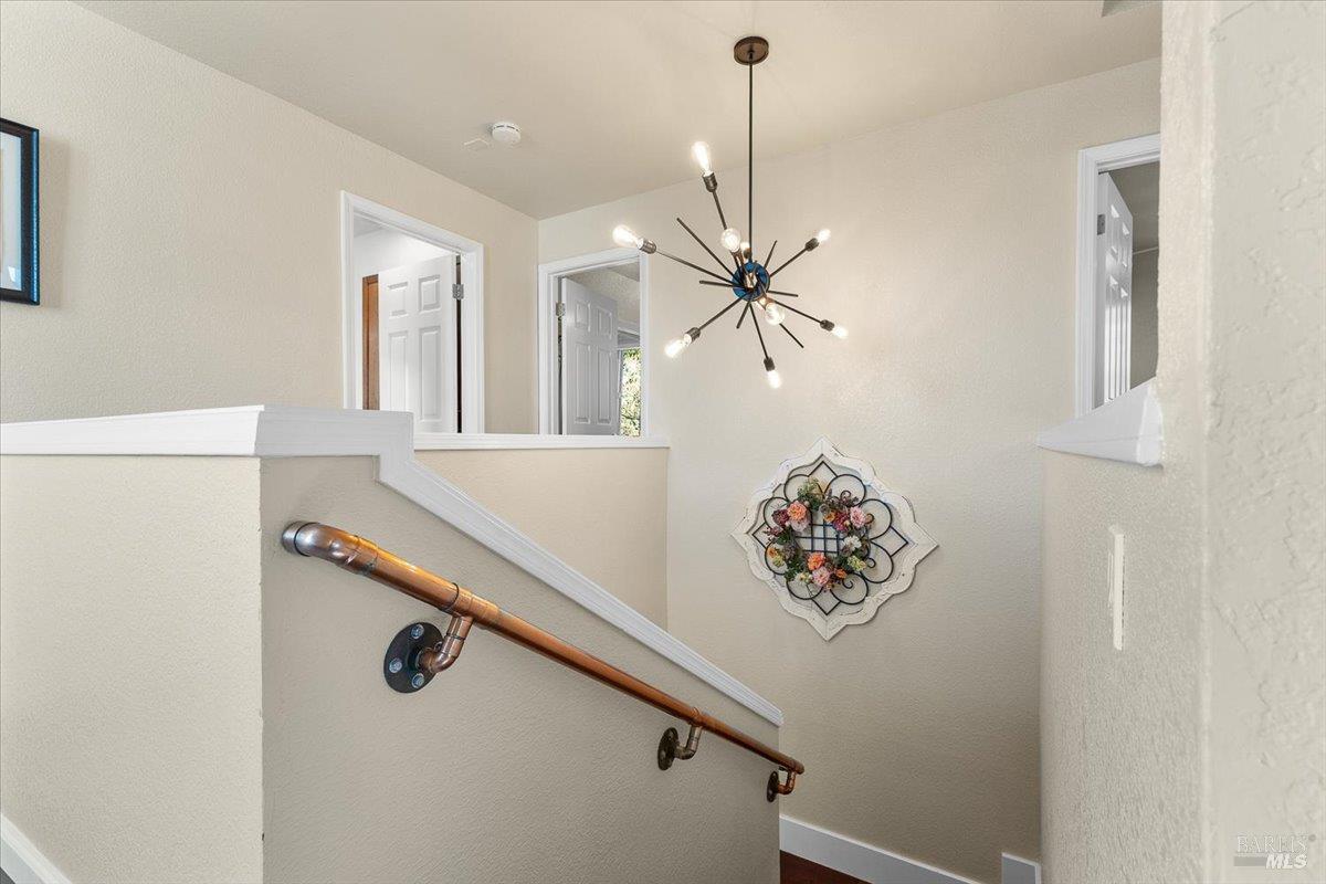 Detail Gallery Image 19 of 54 For 1631 Gamay St, Santa Rosa,  CA 95403 - 3 Beds | 2/1 Baths