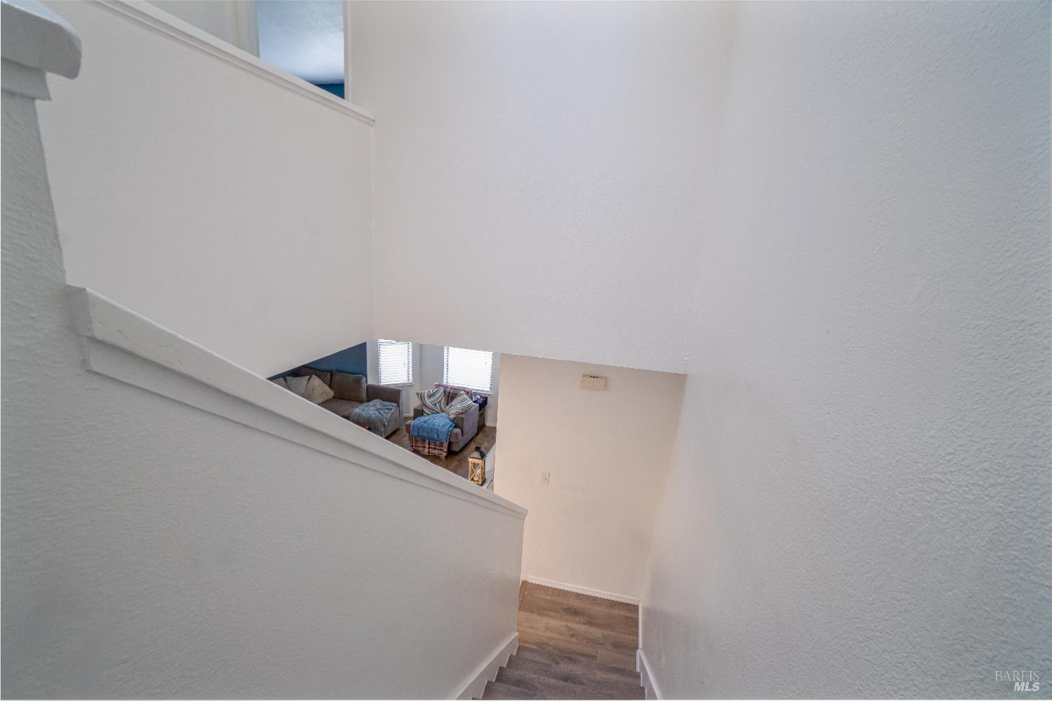 Detail Gallery Image 19 of 23 For 730 Military Unkn, Benicia,  CA 94510 - 2 Beds | 2/1 Baths