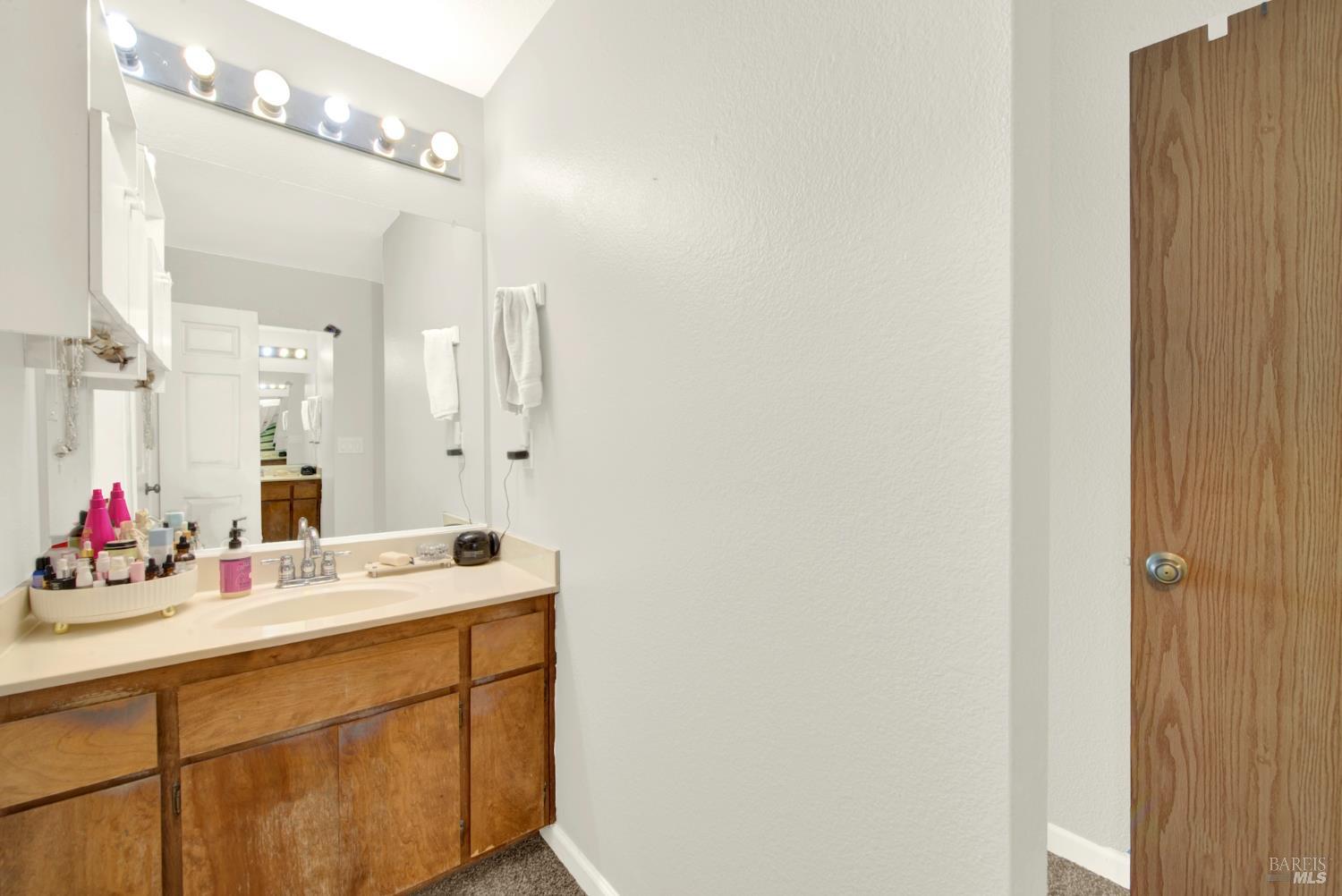 Detail Gallery Image 44 of 81 For 369 Kendrick Ln, Vacaville,  CA 95687 - 3 Beds | 3 Baths