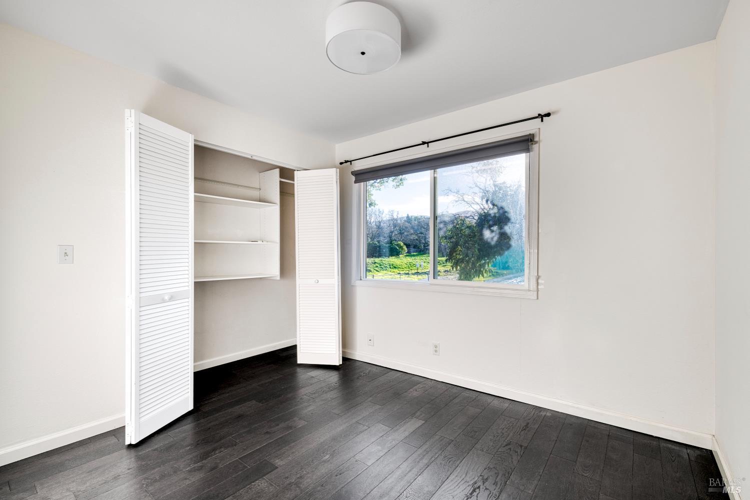 Detail Gallery Image 21 of 30 For 1534 Buchanan St, Novato,  CA 94947 - 5 Beds | 3/1 Baths