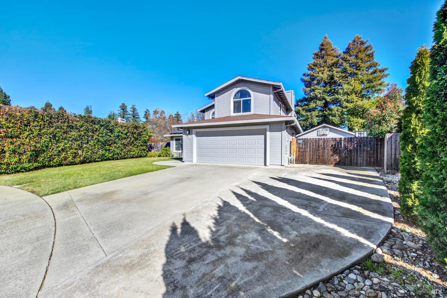 Detail Gallery Image 10 of 81 For 369 Kendrick Ln, Vacaville,  CA 95687 - 3 Beds | 3 Baths