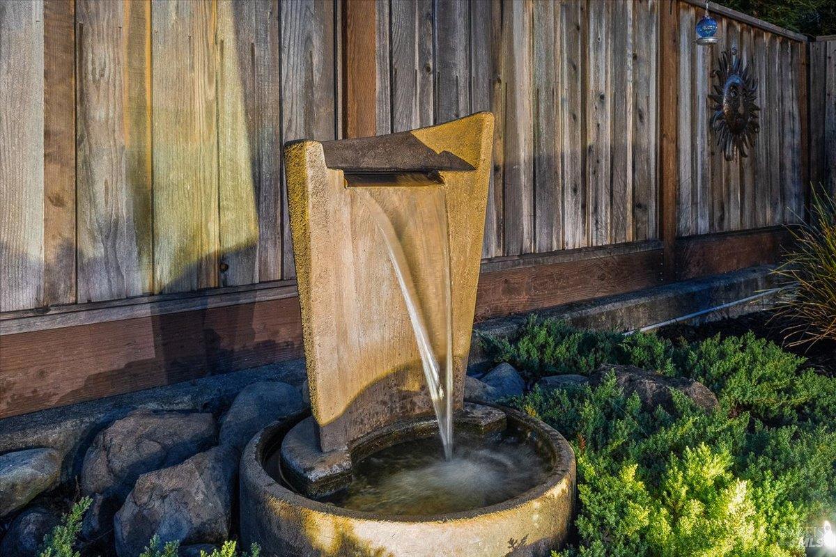 Detail Gallery Image 43 of 54 For 1631 Gamay St, Santa Rosa,  CA 95403 - 3 Beds | 2/1 Baths