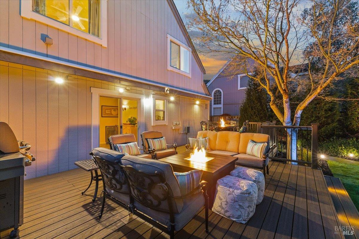 Detail Gallery Image 40 of 54 For 1631 Gamay St, Santa Rosa,  CA 95403 - 3 Beds | 2/1 Baths