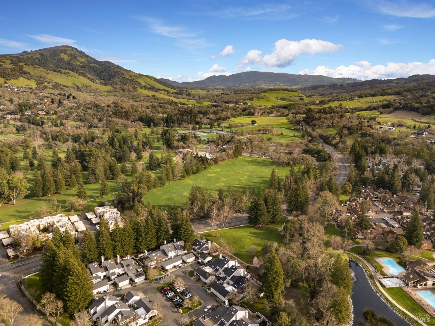 Detail Gallery Image 44 of 47 For 2322 Lakeview Dr, Santa Rosa,  CA 95405 - 3 Beds | 2 Baths