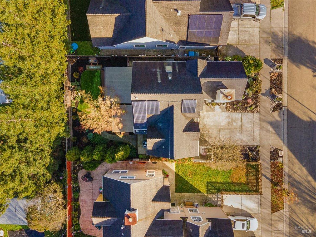 Detail Gallery Image 51 of 54 For 1631 Gamay St, Santa Rosa,  CA 95403 - 3 Beds | 2/1 Baths