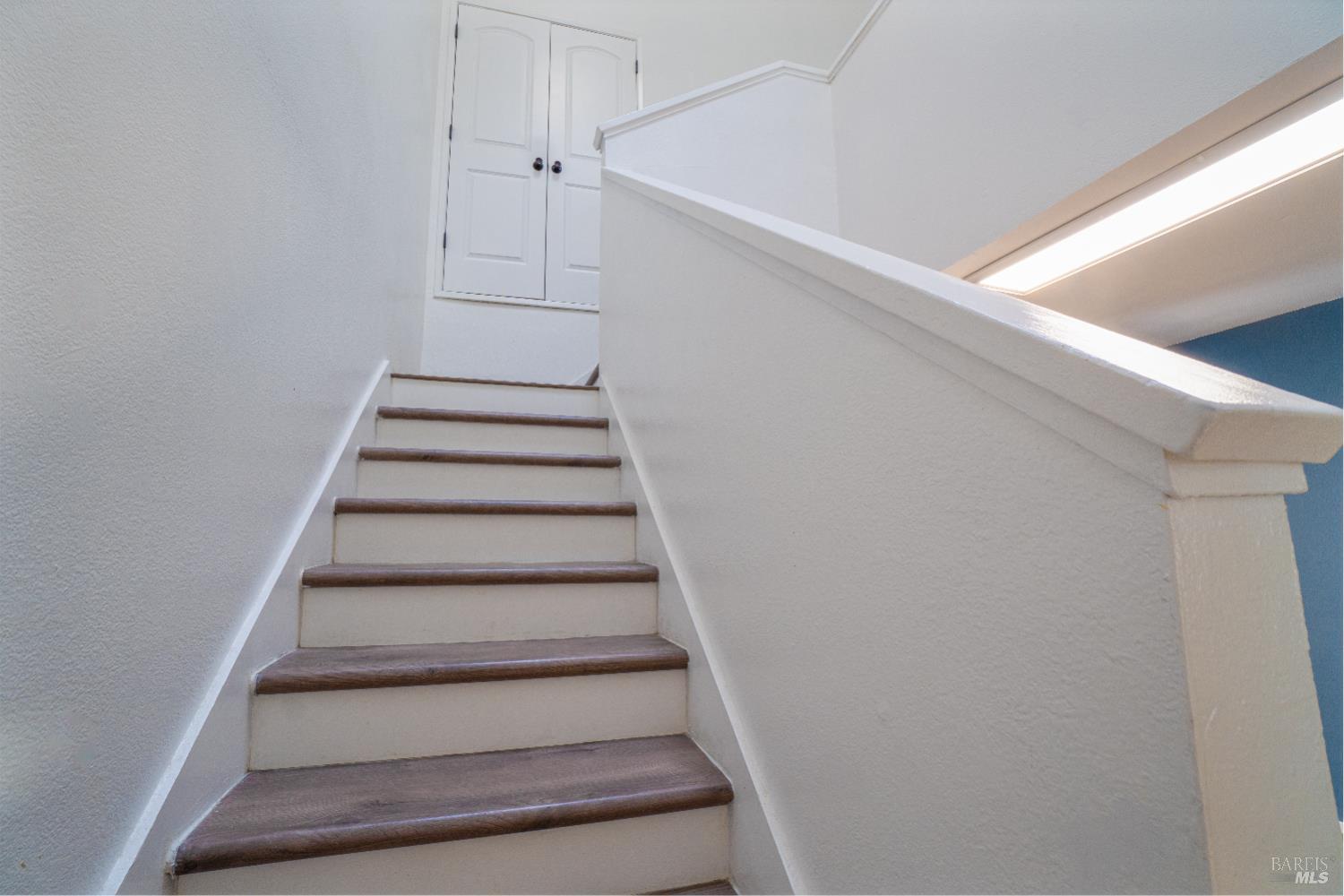 Detail Gallery Image 21 of 23 For 730 Military Unkn, Benicia,  CA 94510 - 2 Beds | 2/1 Baths