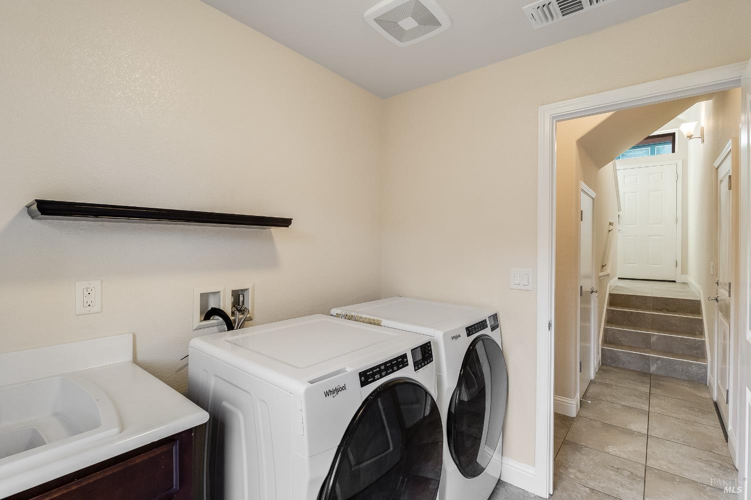 Detail Gallery Image 75 of 88 For 2640 Wisteria Way, Concord,  CA 94519 - 3 Beds | 3/1 Baths