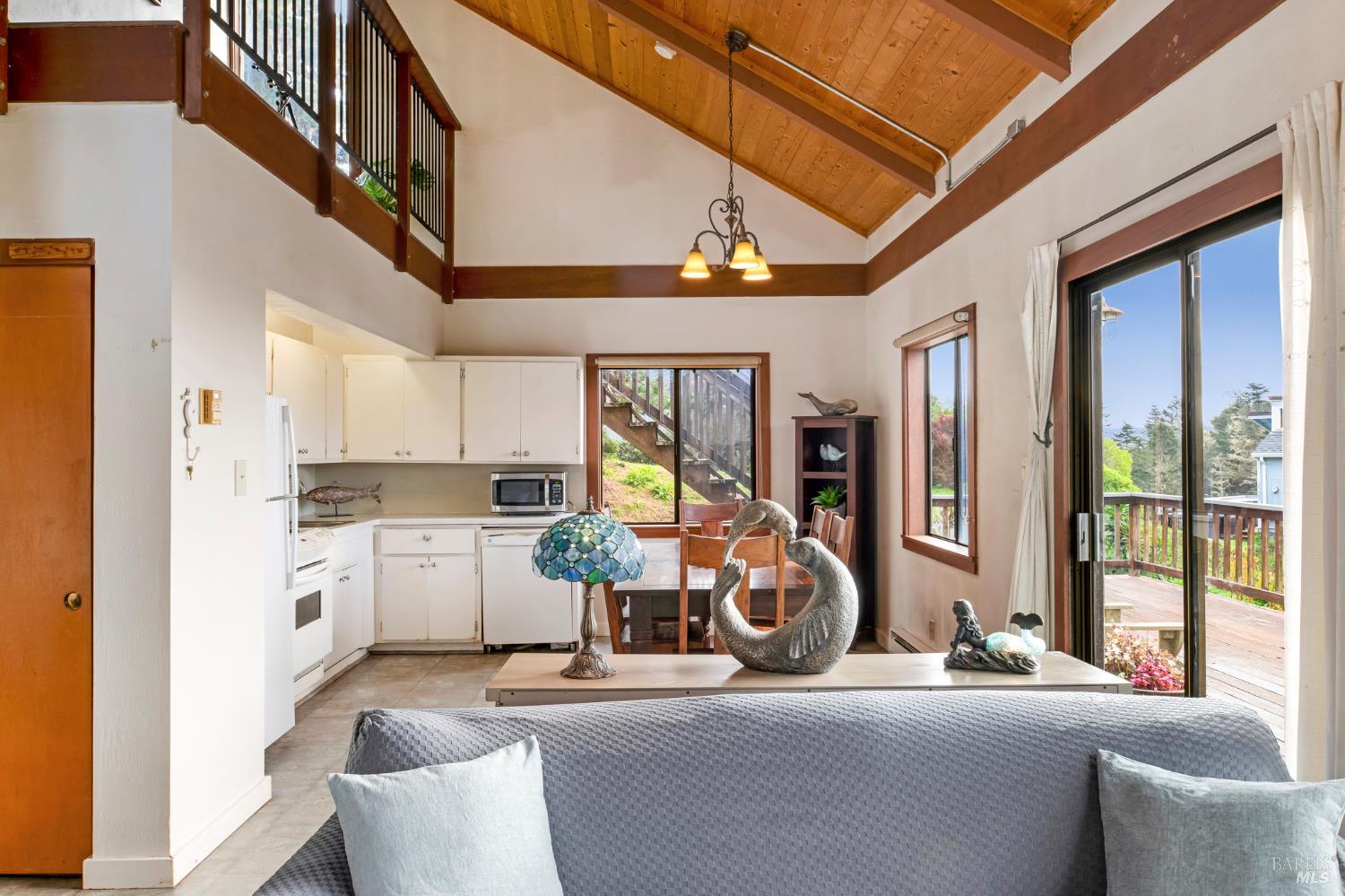 Detail Gallery Image 17 of 30 For 15691 Forest View Rd, Manchester,  CA 95459 - 3 Beds | 2 Baths