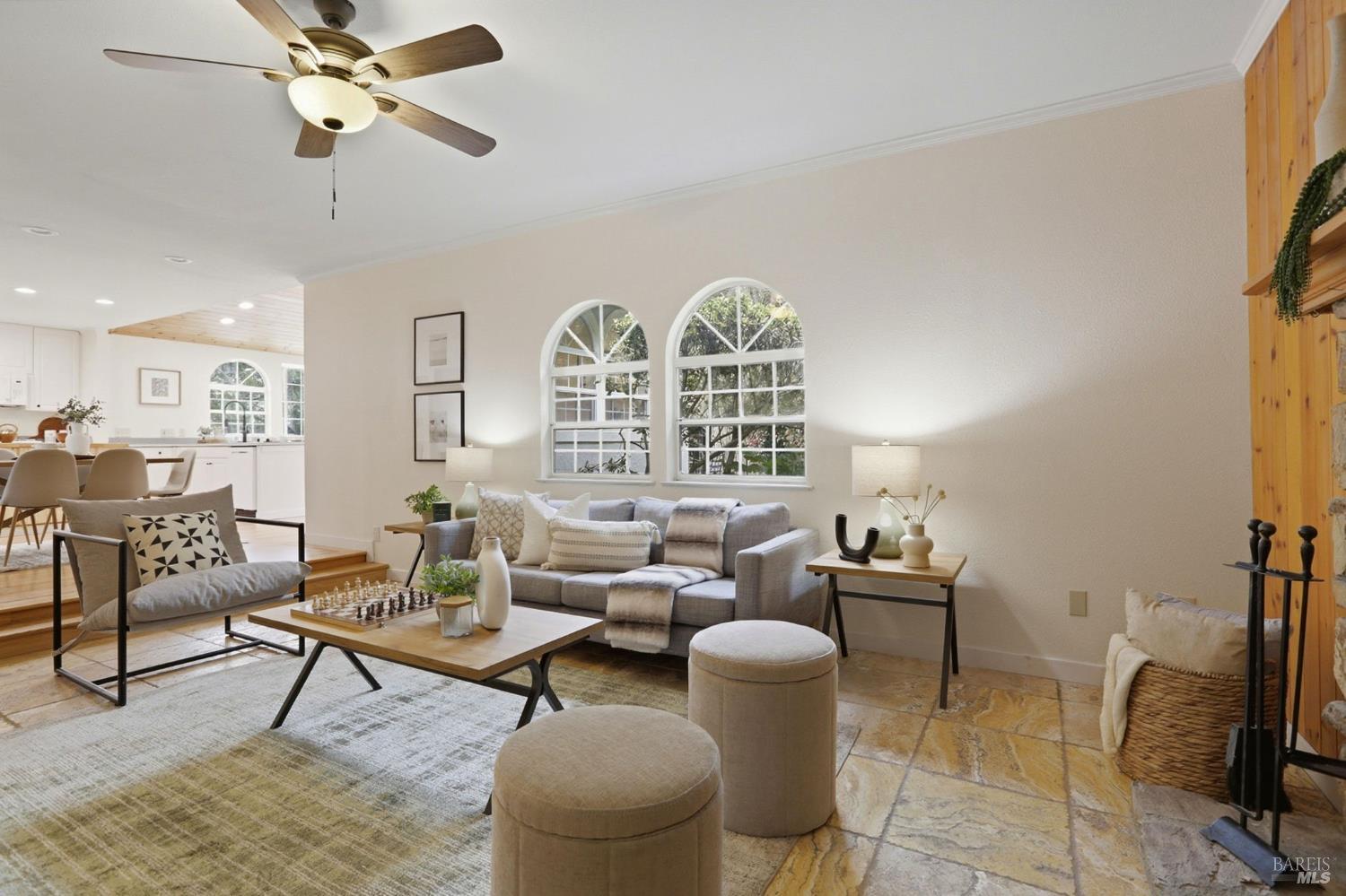 Detail Gallery Image 11 of 44 For 12 Angelica Ct, Novato,  CA 94947 - 3 Beds | 2 Baths