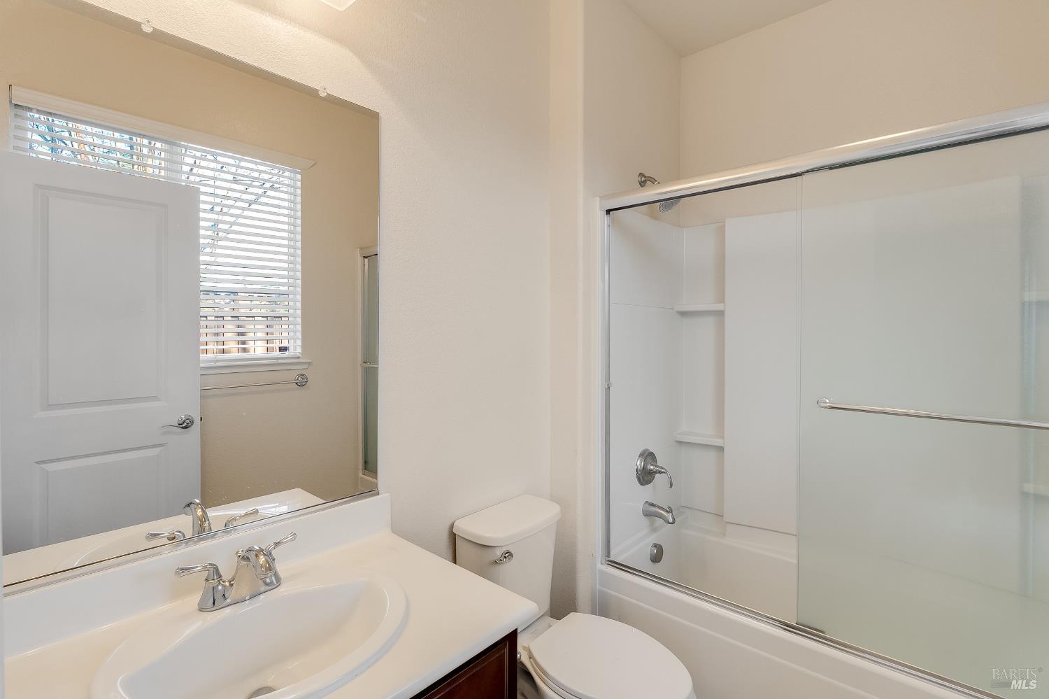 Detail Gallery Image 70 of 88 For 2640 Wisteria Way, Concord,  CA 94519 - 3 Beds | 3/1 Baths