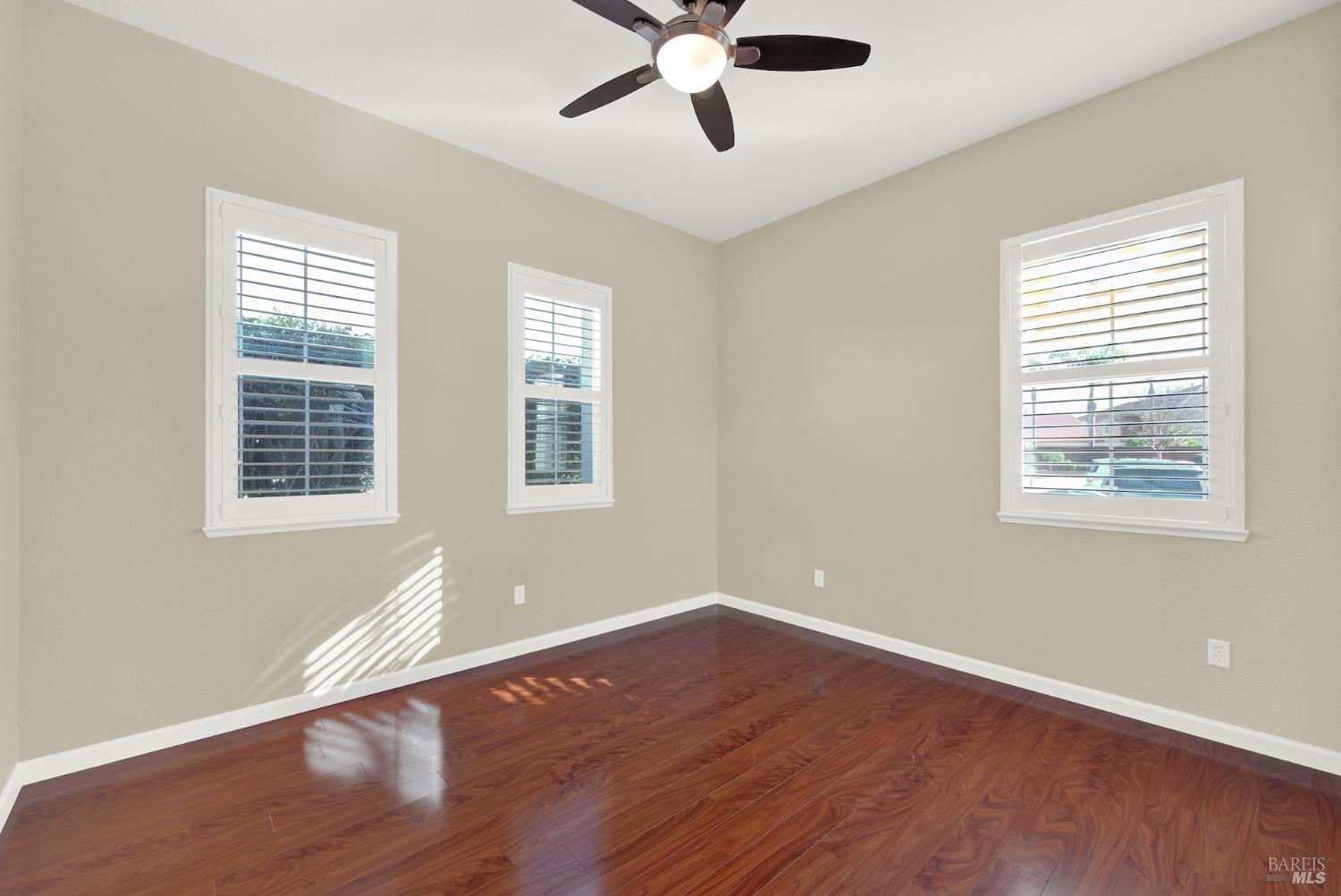 Detail Gallery Image 26 of 71 For 3007 Norwich Ct, Vacaville,  CA 95687 - 3 Beds | 2 Baths