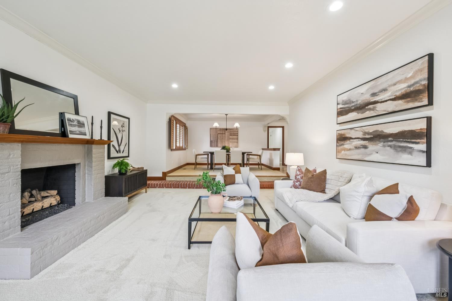 Detail Gallery Image 17 of 65 For 517 Fairway Dr, Novato,  CA 94949 - 4 Beds | 2 Baths