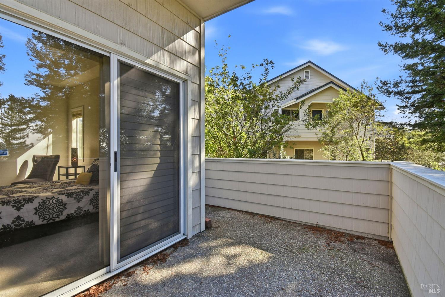 Detail Gallery Image 52 of 53 For 2016 Stonefield Ln, Santa Rosa,  CA 95403 - 3 Beds | 2/1 Baths