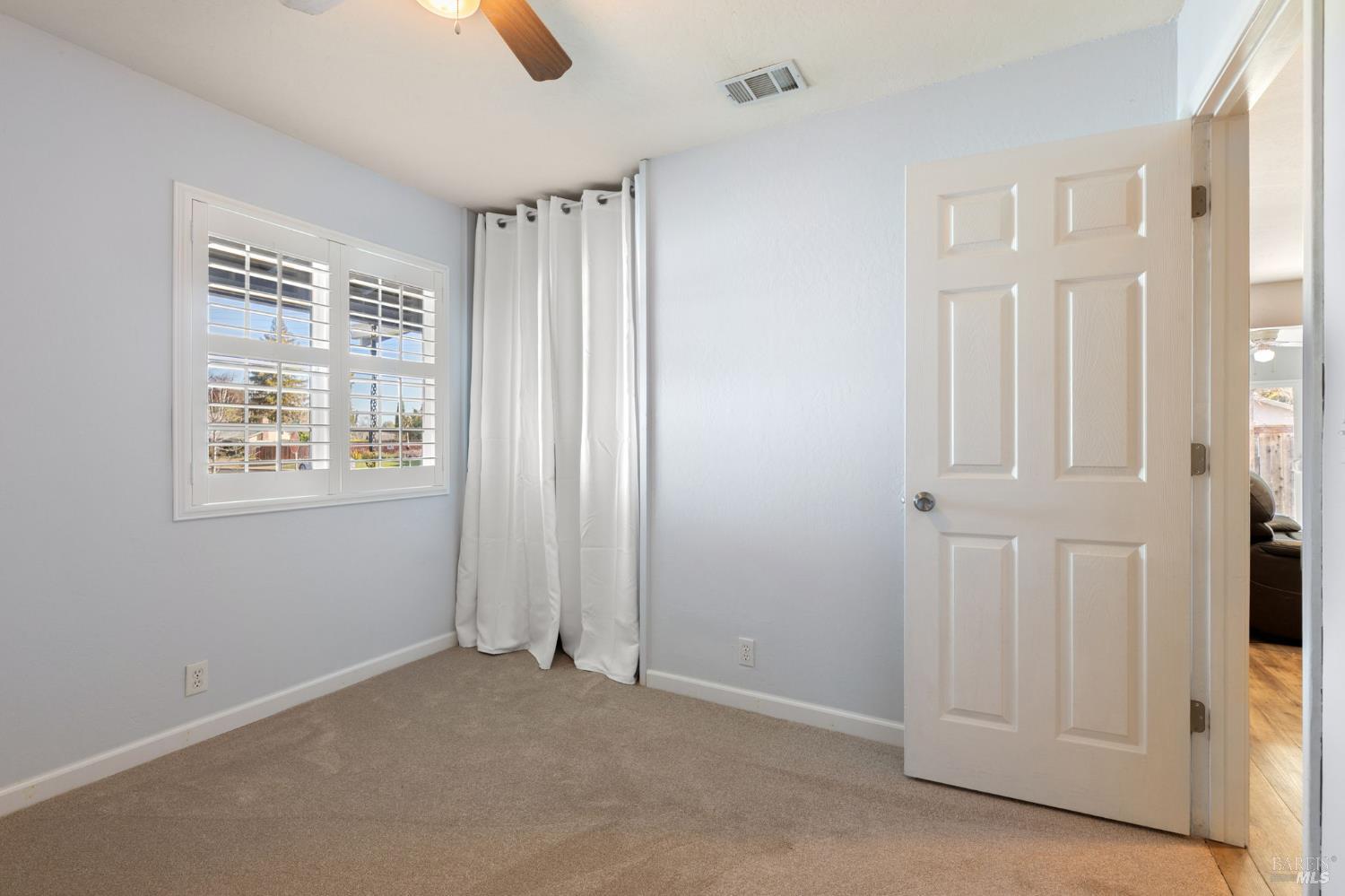Detail Gallery Image 8 of 51 For 436 Corte Lagos Unkn, Vacaville,  CA 95688 - 4 Beds | 2 Baths