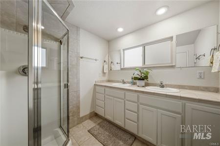 Detail Gallery Image 55 of 61 For 10165 Lakeshore Dr, Clearlake,  CA 95422 - 4 Beds | 3 Baths