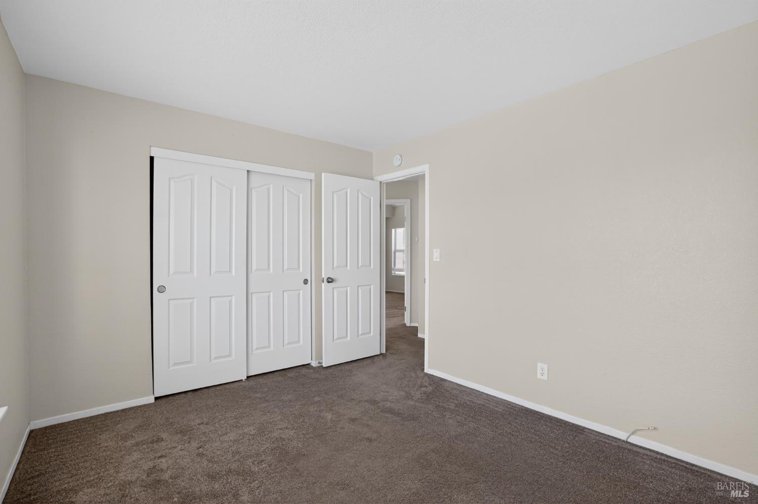 Detail Gallery Image 16 of 30 For 3537 Centennial Dr, Antioch,  CA 94509 - 4 Beds | 2/1 Baths