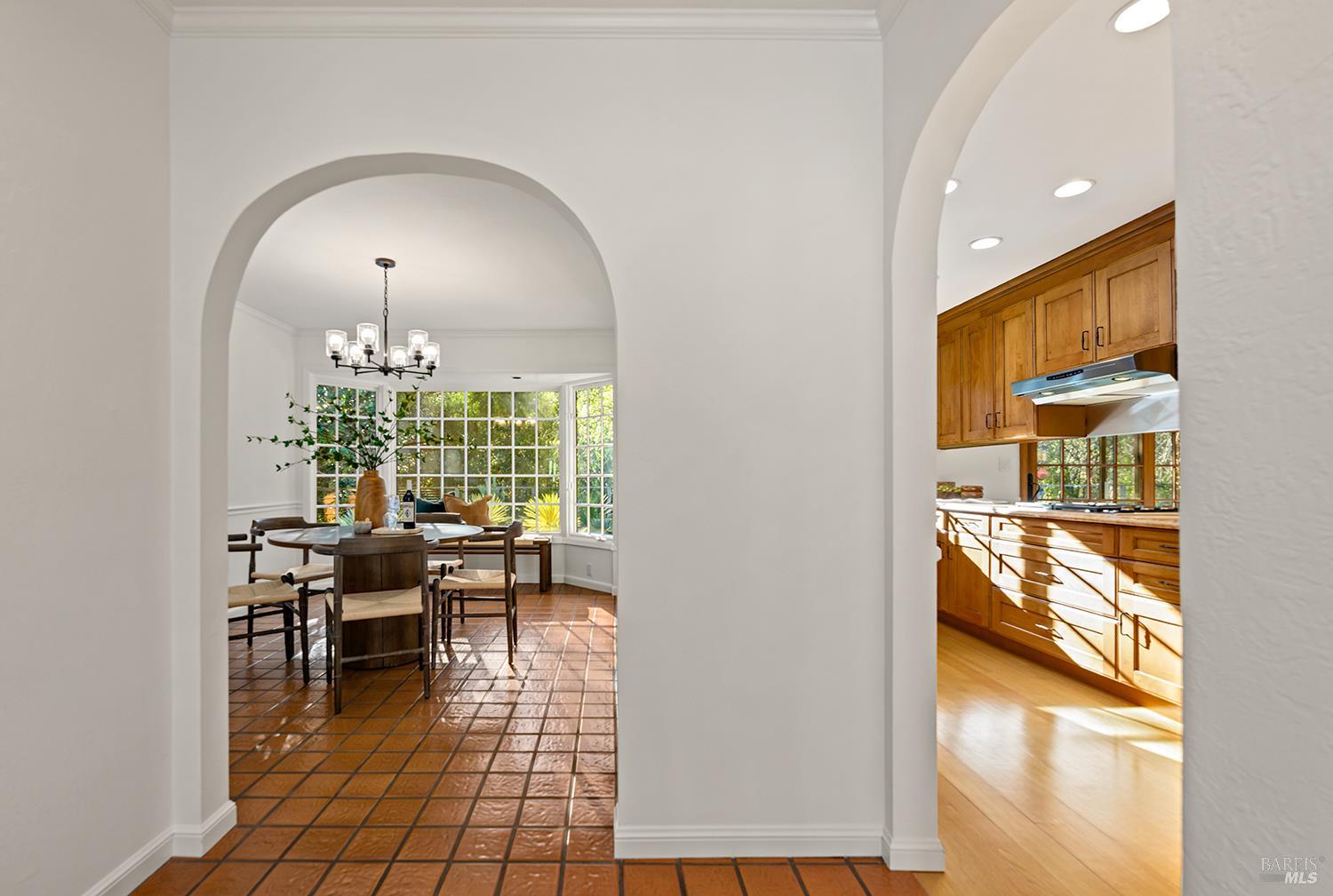 Detail Gallery Image 8 of 39 For 22 Paseo Mirasol Unkn, Tiburon,  CA 94920 - 4 Beds | 2 Baths